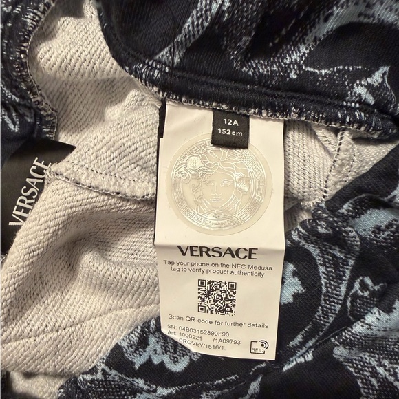 VERSACE Boys Blue Barocco Shirt / Short Set Size 12 - Picture 6 of 7